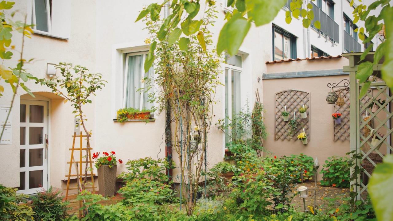 Pension Tokus Nürnberg Exterior foto
